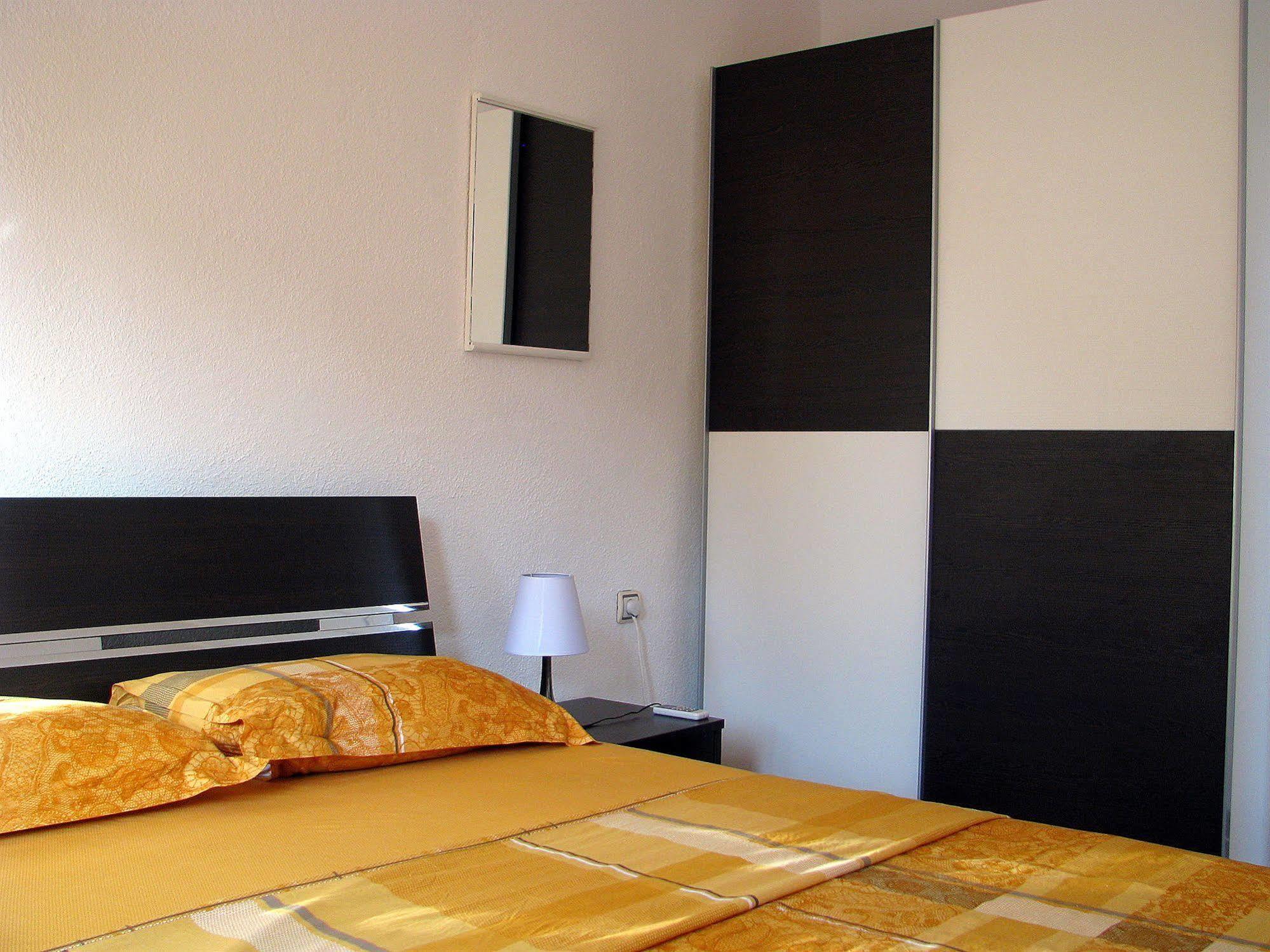 Maki Apartments - Plavi Horizonti Beach Tivat Dış mekan fotoğraf