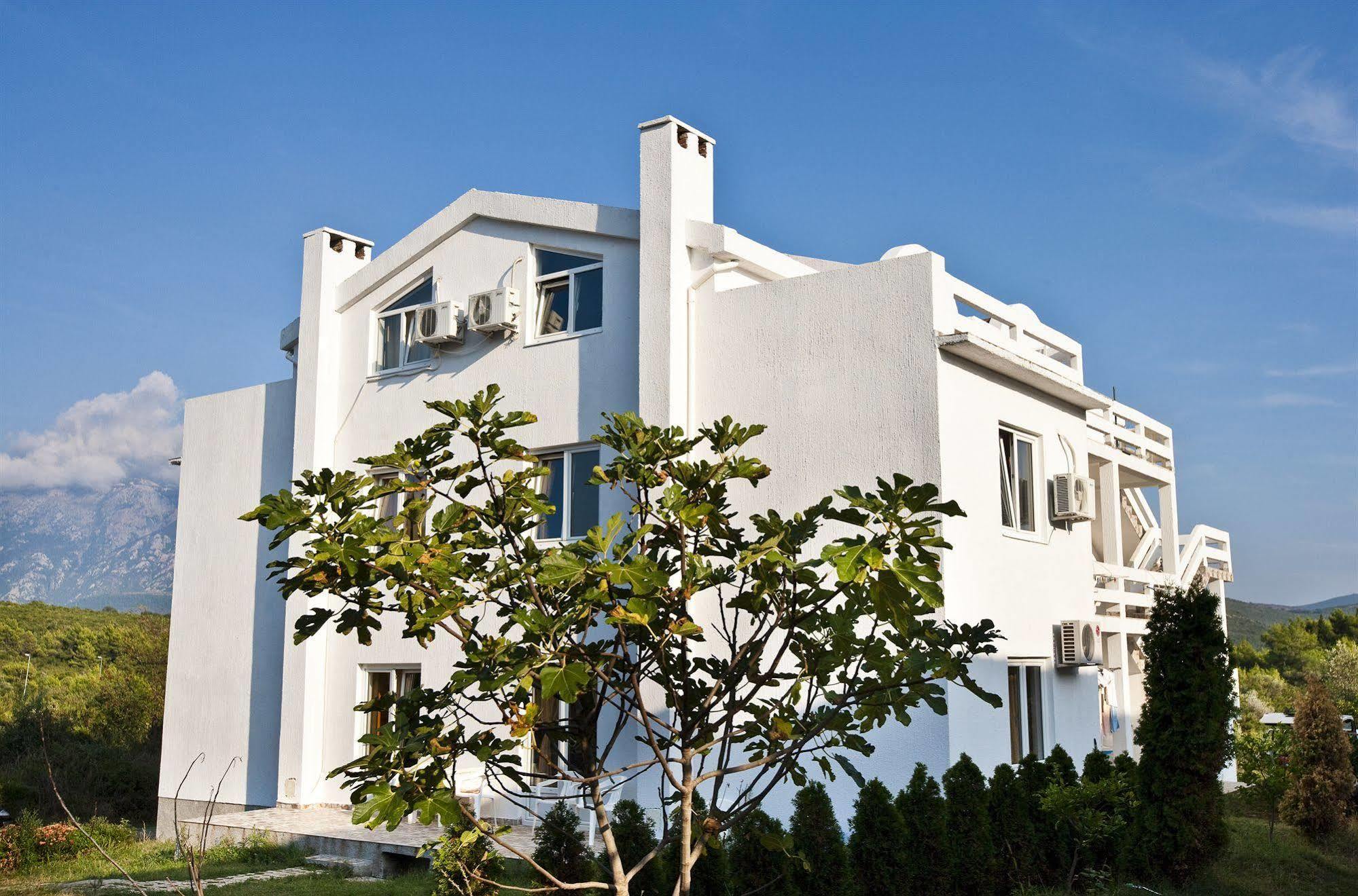 Maki Apartments - Plavi Horizonti Beach Tivat Dış mekan fotoğraf